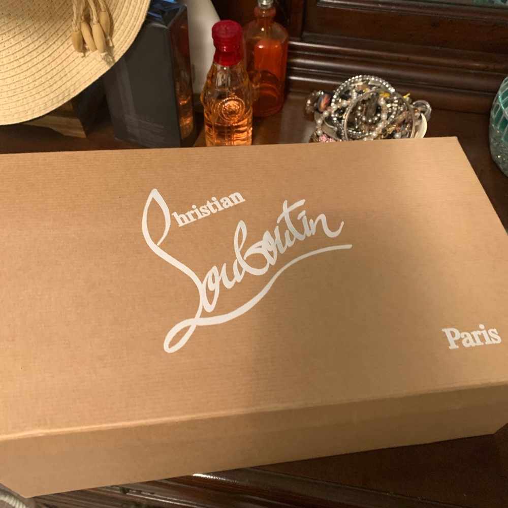 Black heels good condition